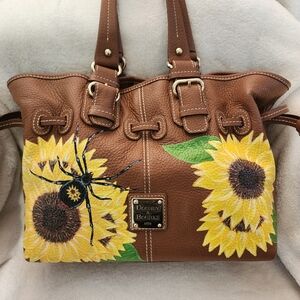SOLD-Dooney & Bourke Tan Sunflower Shoulder Bag
